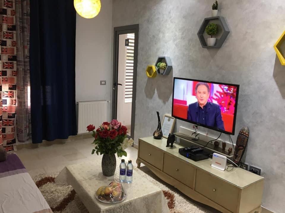 Appart Haut Standing A Tunis El Aouina Dış mekan fotoğraf